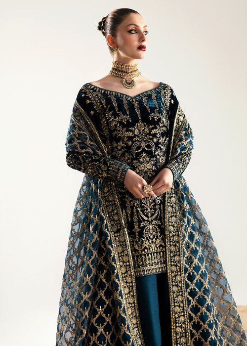 Kanwal Malik Nazmi valvet