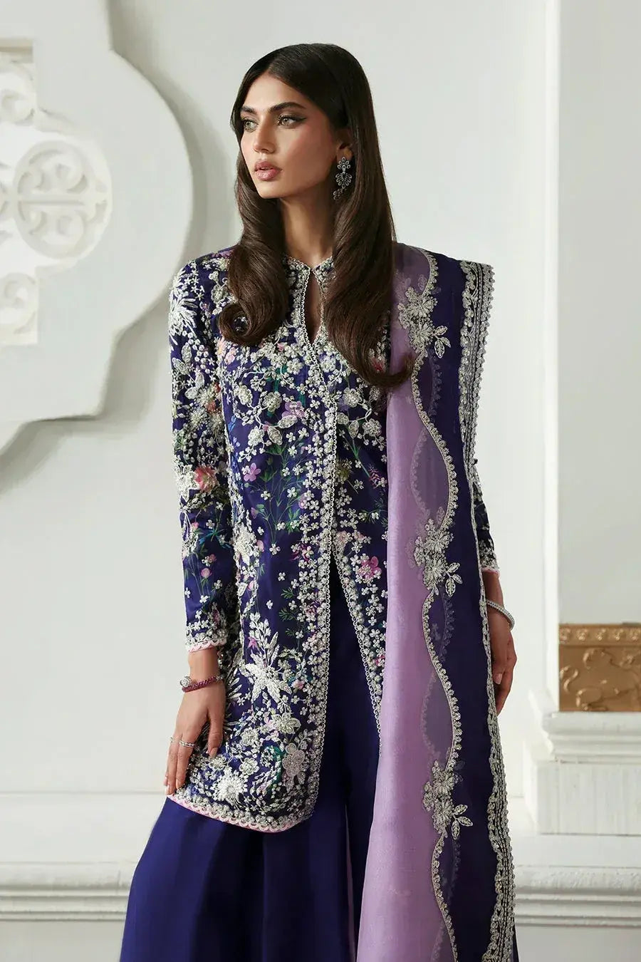 SORAYA ORGANZA UNSTITCHED EMB ALTHEA SUIT